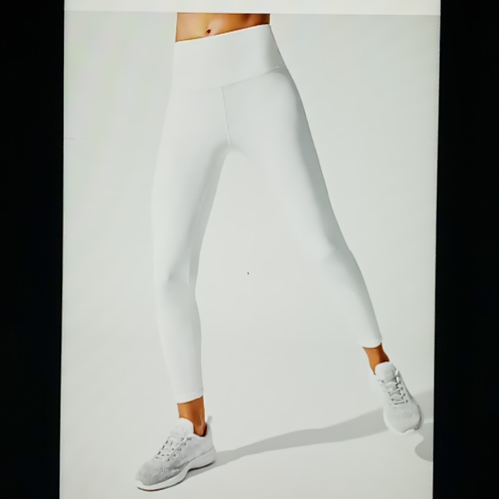 Carbon38 Ribbed Regular Rise 7/8 Legging-White - Picture 10 of 12